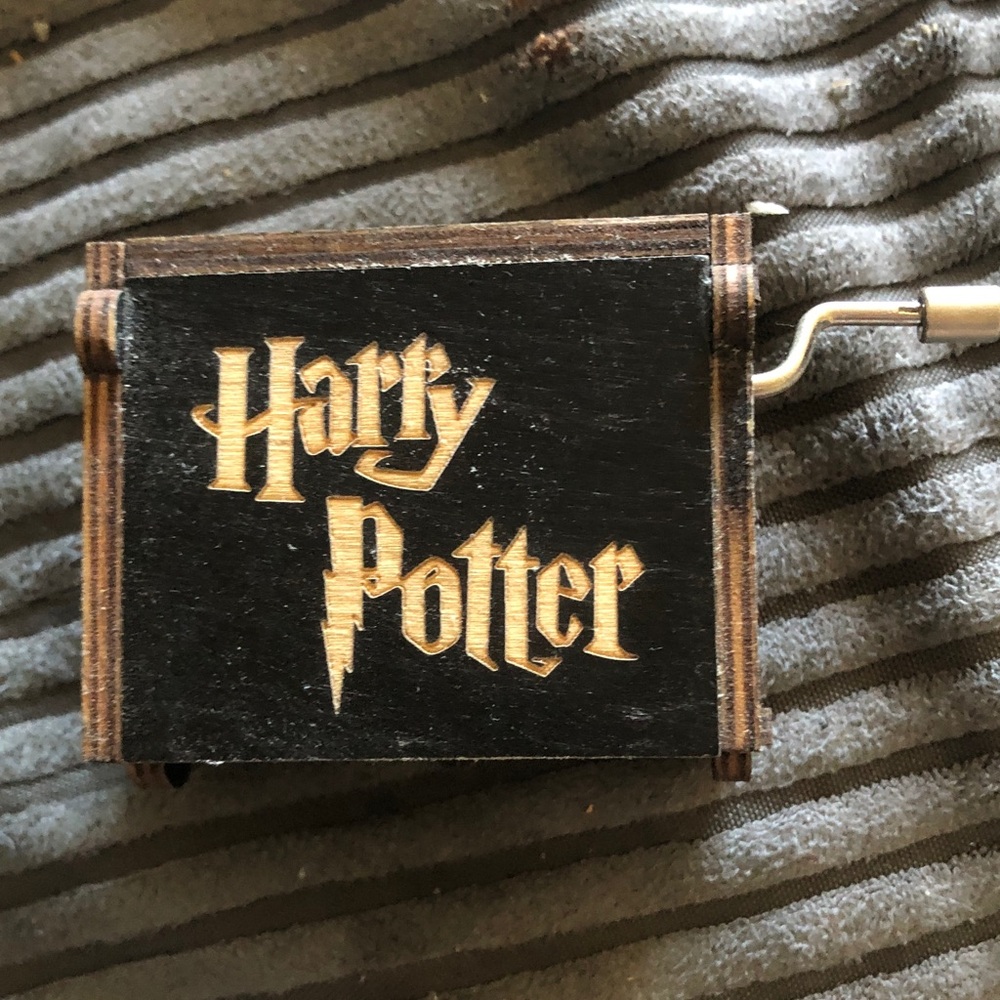 Warner Bros. Harry Potter Black and Gold Wooden Music Box